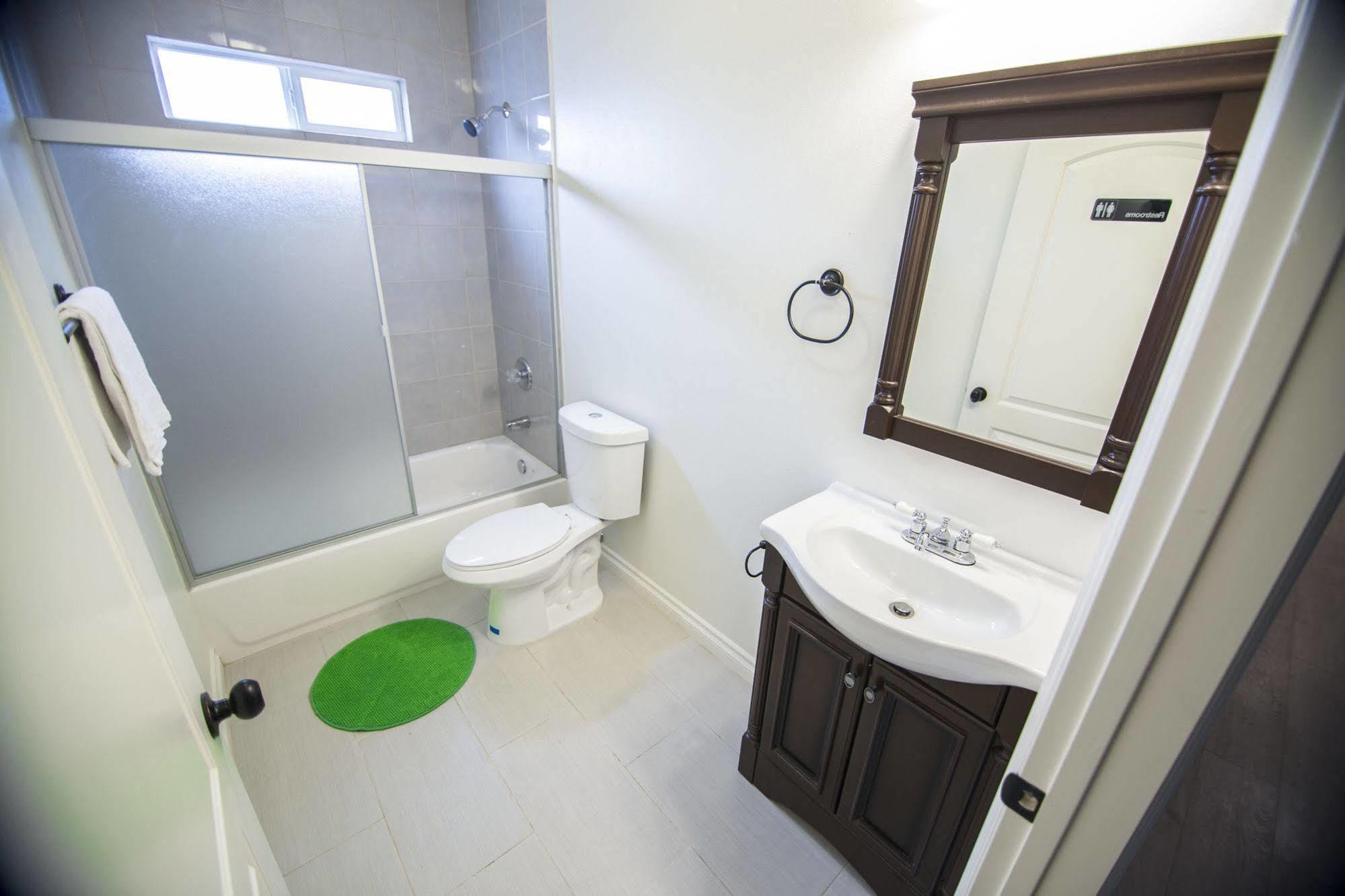 Los Angeles Vacation Rooms Extérieur photo